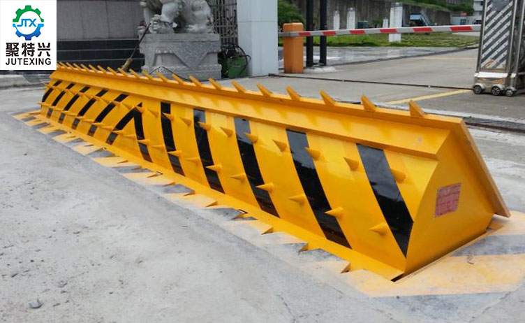 翻版路障機 翻版路障機